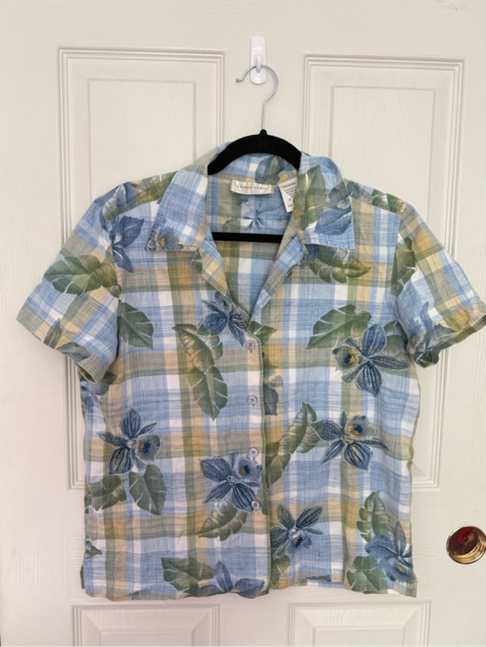 Women’s Vintage Plaid Floral Short-Sleeve Button-Down Shirt